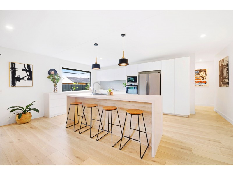 5 Rosewood Drive, Umina Beach NSW 2257