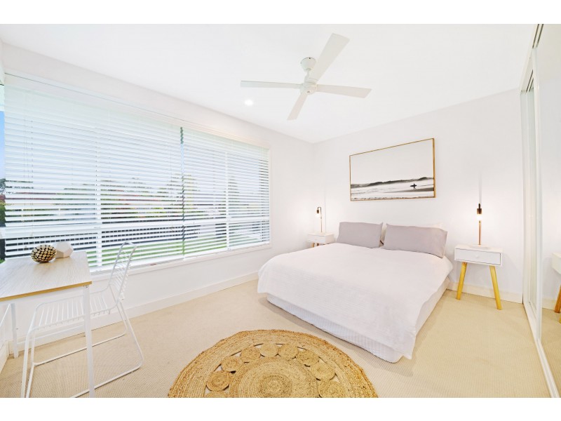 5 Rosewood Drive, Umina Beach NSW 2257