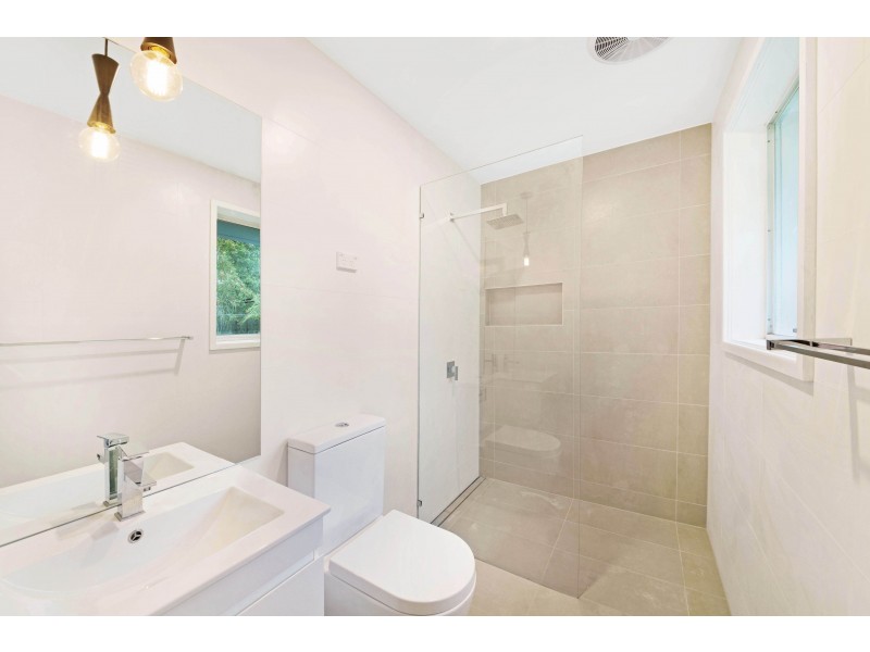 5 Rosewood Drive, Umina Beach NSW 2257