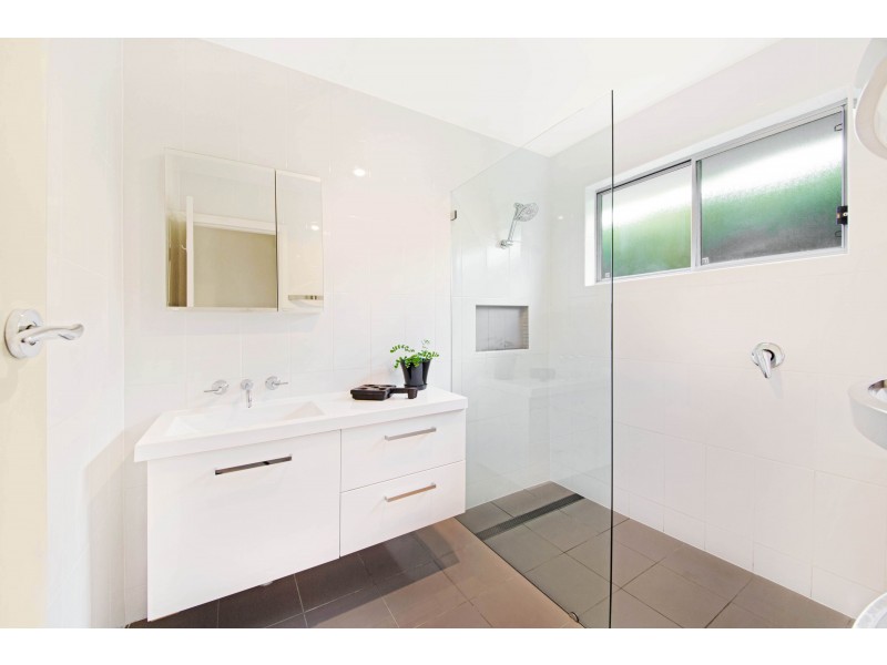 65 Lone Pine Avenue, Umina Beach NSW 2257