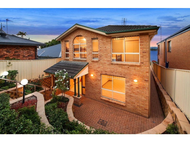 422 Orange Grove Road, Blackwall NSW 2256