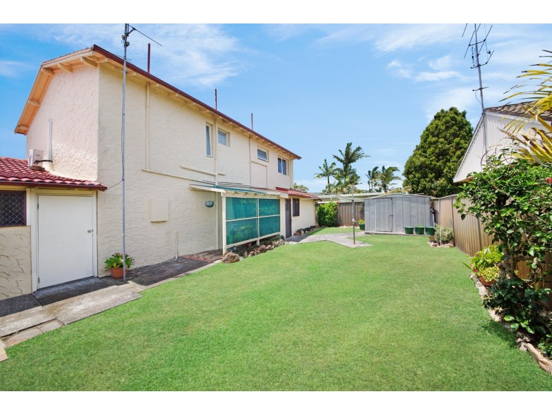 13 Rosewood Drive, Umina Beach NSW 2257