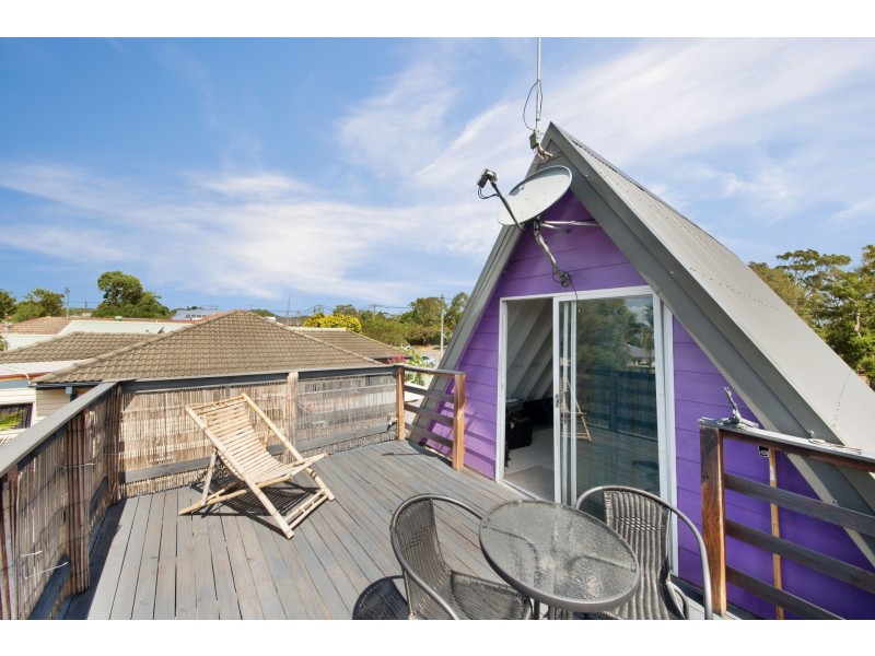 17 Australia Avenue, Umina Beach NSW 2257