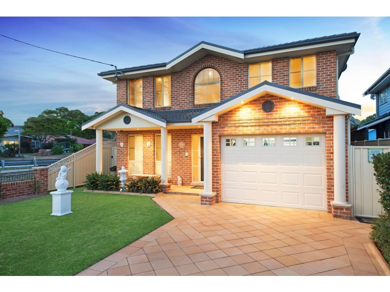 15 Hobart Avenue, Umina Beach NSW 2257