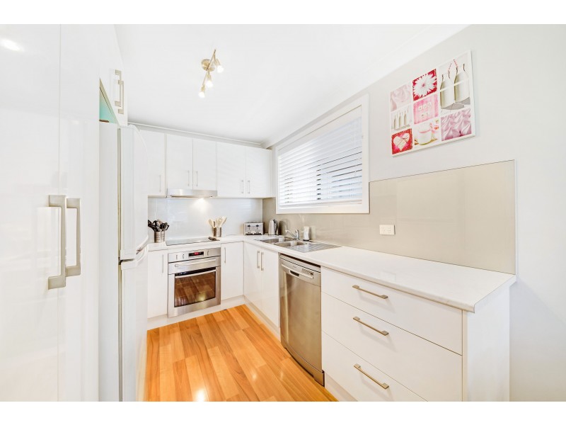 84 Mackenzie Avenue, Woy Woy NSW 2256