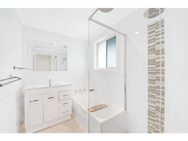 84 Mackenzie Avenue, Woy Woy NSW 2256