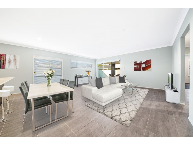 21 Dunban Road, Woy Woy NSW 2256