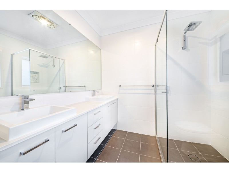 21 Dunban Road, Woy Woy NSW 2256