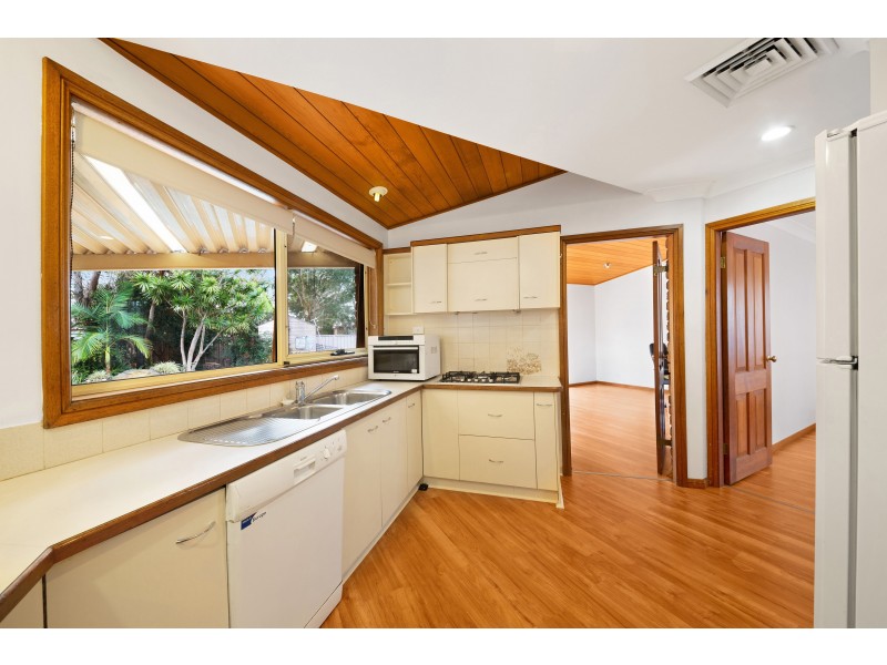 55 Everglades Crescent, Woy Woy NSW 2256