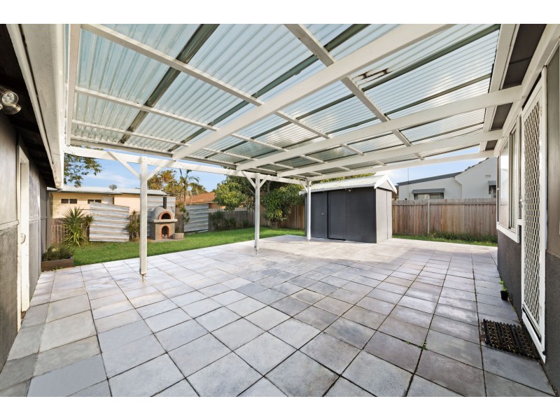 8 Albion Street, Umina Beach NSW 2257