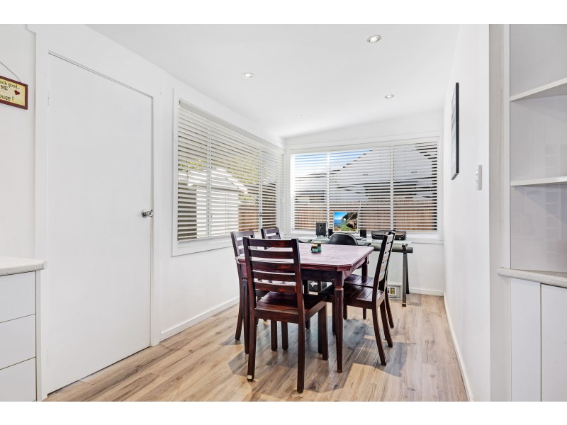 8 Albion Street, Umina Beach NSW 2257