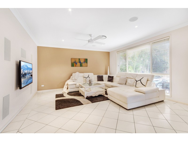 15 Hobart Avenue, Umina Beach NSW 2257