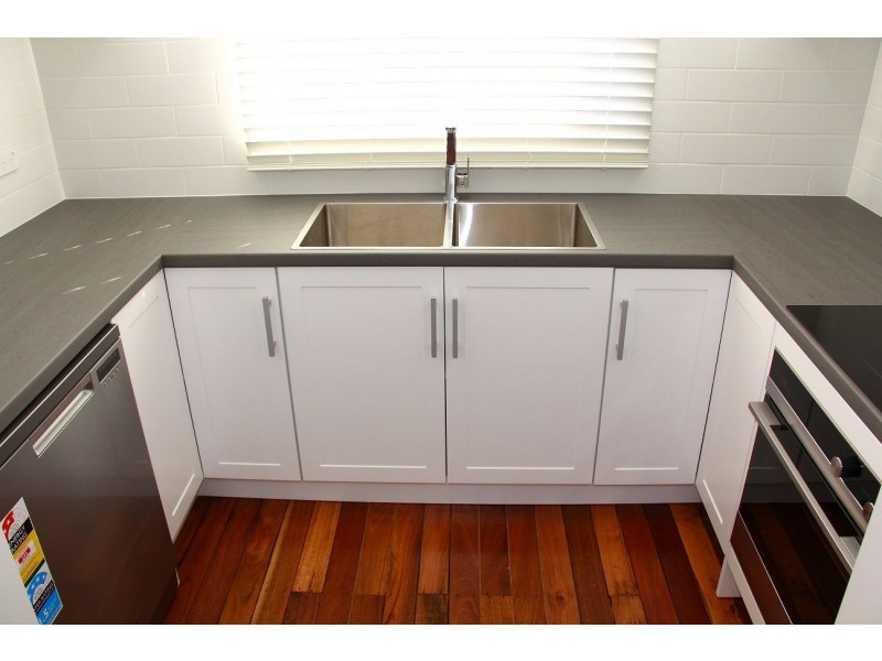 12 Blomfield Avenue, Bega NSW 2550
