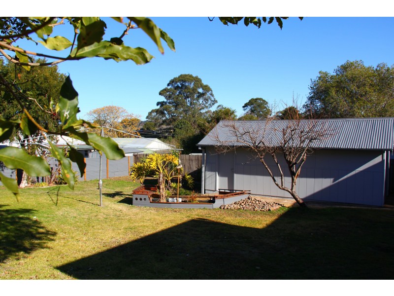 12 Blomfield Avenue, Bega NSW 2550