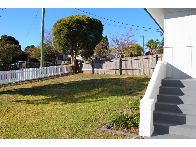12 Blomfield Avenue, Bega NSW 2550