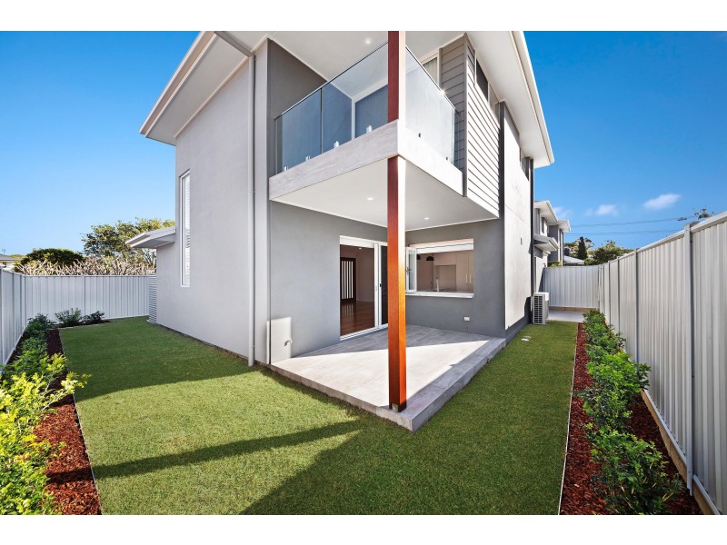 3/4 Augusta Street, Umina Beach NSW 2257