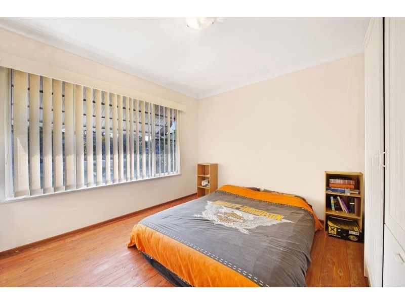 194 Railway Street, Woy Woy NSW 2256