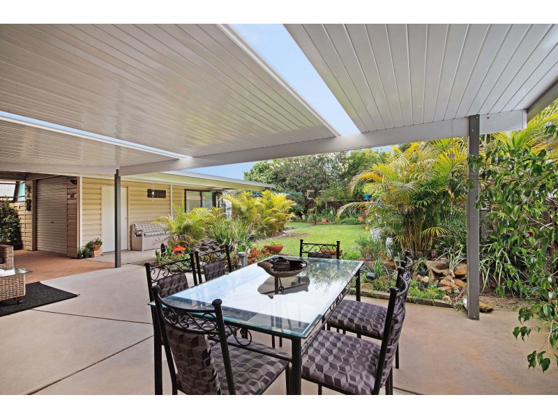 11 Daffodil Drive, Woy Woy NSW 2256