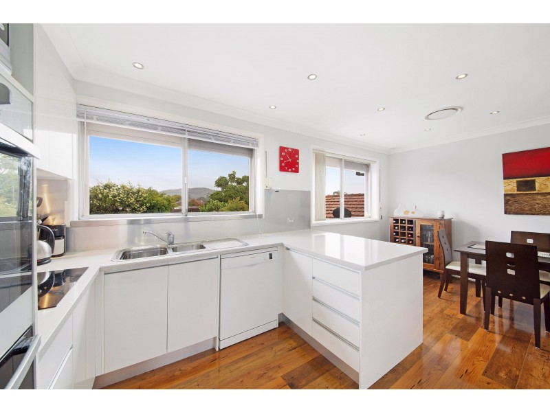 11 Daffodil Drive, Woy Woy NSW 2256