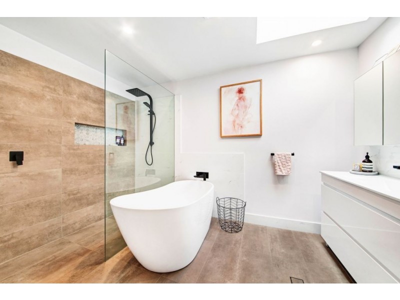34 Karloo Road, Umina Beach NSW 2257