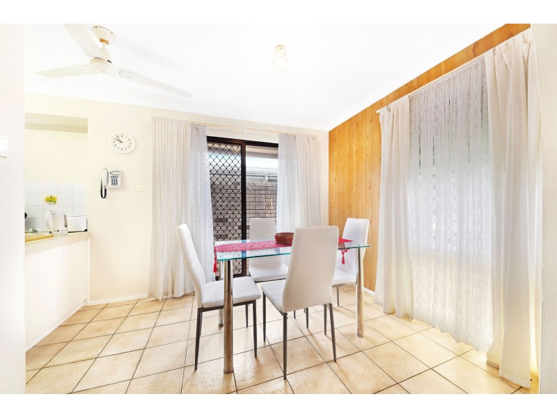 6 Waterloo Avenue, Woy Woy NSW 2256