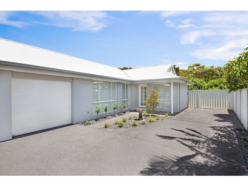 2/45 Cowper Road, Umina Beach NSW 2257