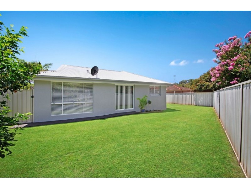 2/45 Cowper Road, Umina Beach NSW 2257