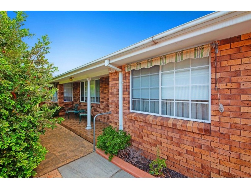 2/33 King Street, Umina Beach NSW 2257