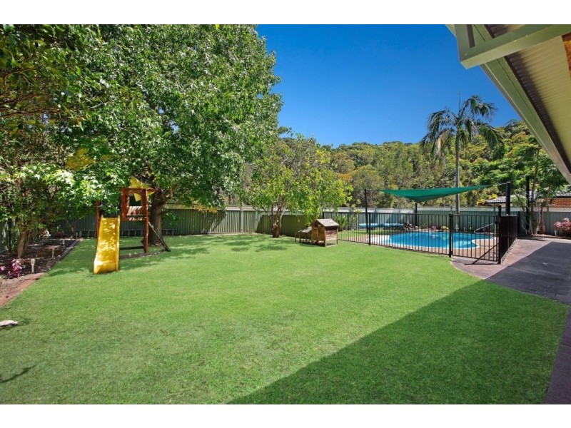 11 Admiralty Place, Umina Beach NSW 2257