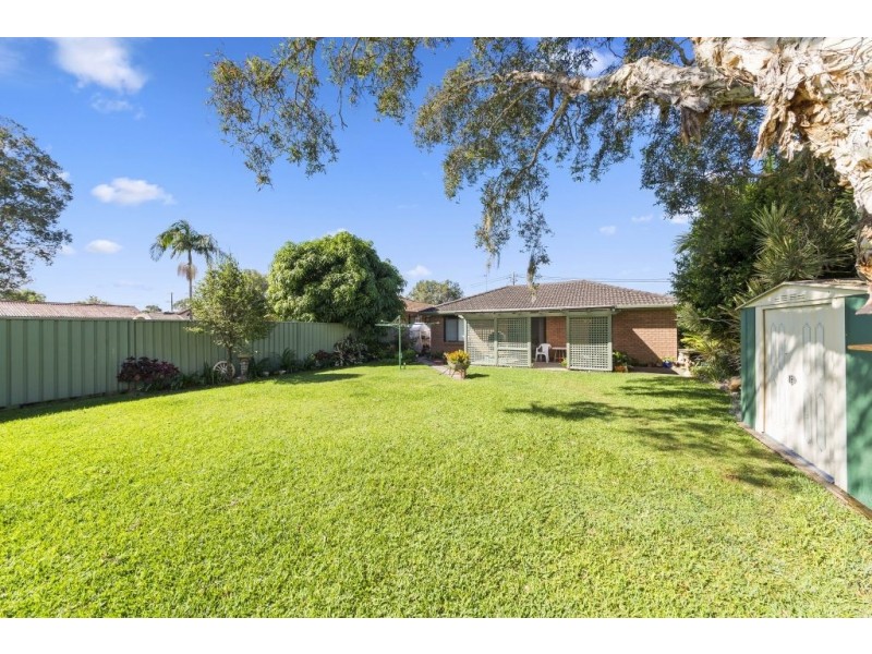9 Farleigh Avenue, Umina Beach NSW 2257