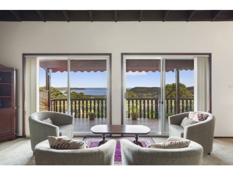 13 Castle Circuit, Umina Beach NSW 2257