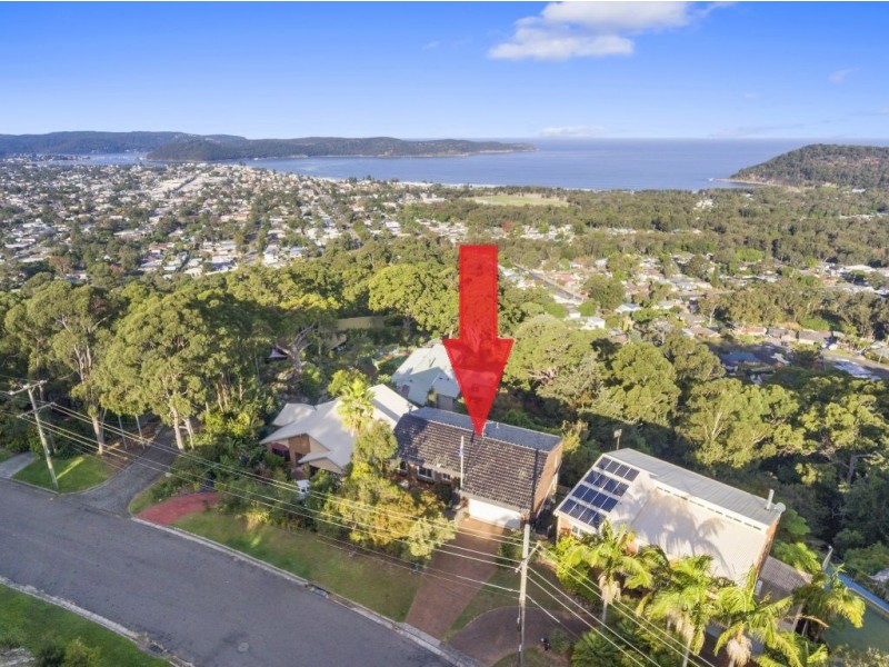 13 Castle Circuit, Umina Beach NSW 2257