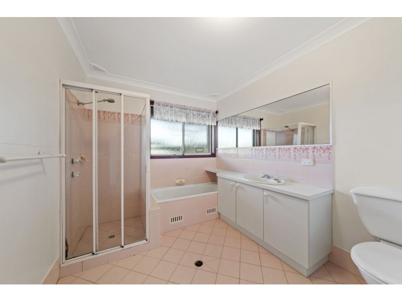 13 Castle Circuit, Umina Beach NSW 2257