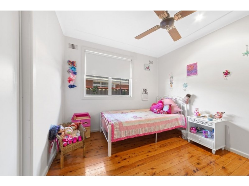 14 Daffodil Drive, Woy Woy NSW 2256