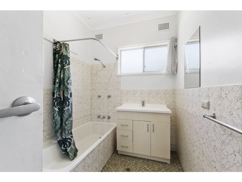 82 Albion Street, Umina Beach NSW 2257