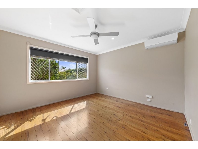 40 Robin Crescent, Woy Woy NSW 2256