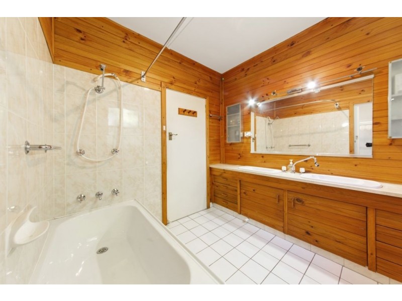 29b Taylor Street, Woy Woy Bay NSW 2256