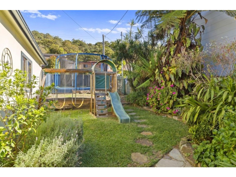 29b Taylor Street, Woy Woy Bay NSW 2256