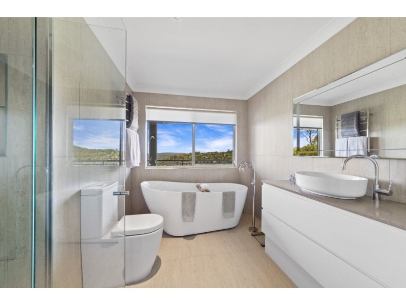 19 The Palisade, Umina Beach NSW 2257