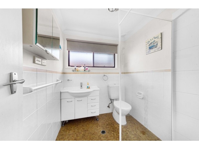 2/175 Bourke Road, Umina Beach NSW 2257