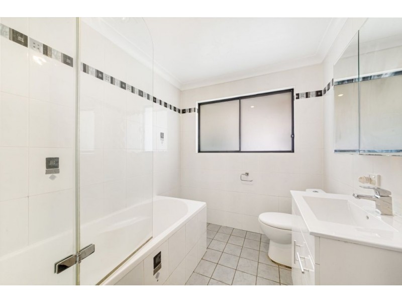 8 Walford Street, Woy Woy NSW 2256