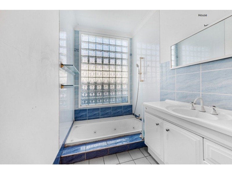 Blackwall NSW 2256