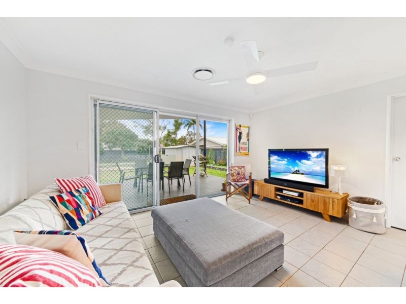 57 Lone Pine Avenue, Umina Beach NSW 2257