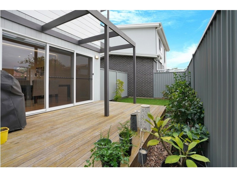 2/152 Barrenjoey Road, Ettalong Beach NSW 2257