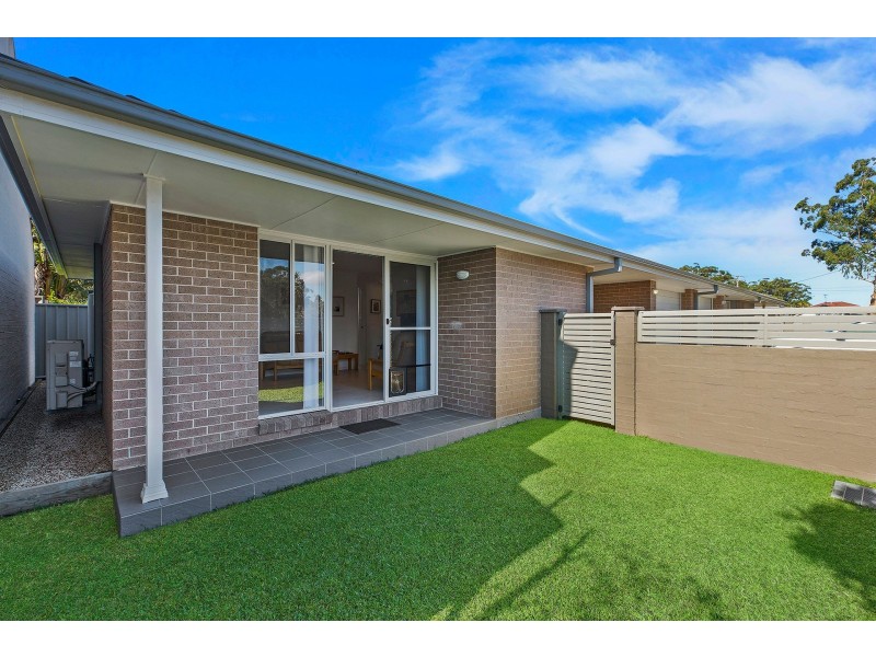 2/2-4 Waitangi Street, Blackwall NSW 2256