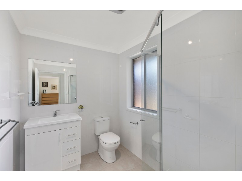 2/2-4 Waitangi Street, Blackwall NSW 2256