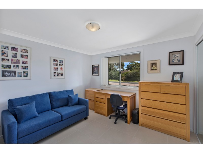 2/2-4 Waitangi Street, Blackwall NSW 2256