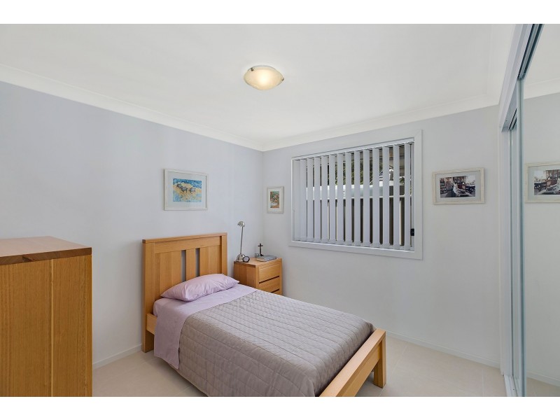 2/2-4 Waitangi Street, Blackwall NSW 2256