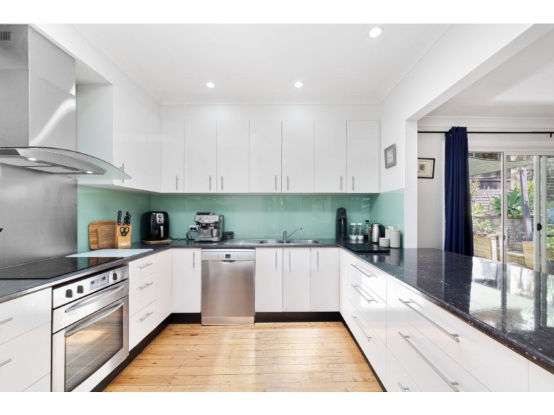 21 Sylvania Road, Umina Beach NSW 2257