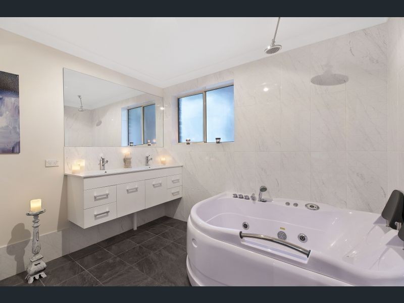 33 The Palisade, Umina Beach NSW 2257